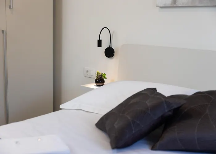 Apartman Meri With Garden