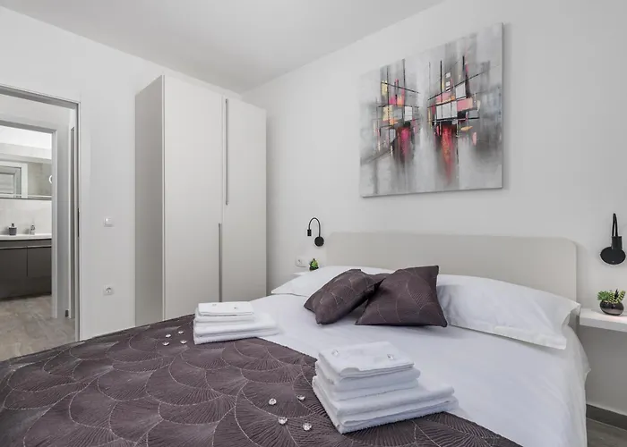 Meri With Garden Appartement